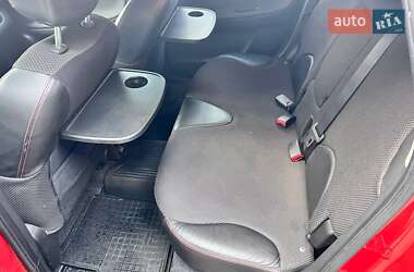 Хэтчбек Nissan Note 2008 в 