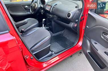 Хэтчбек Nissan Note 2008 в 