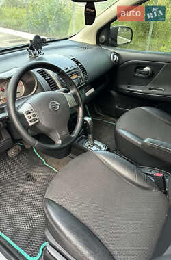 Хэтчбек Nissan Note 2008 в 