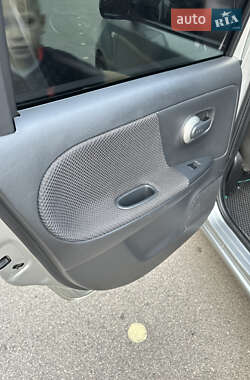 Хэтчбек Nissan Note 2008 в 