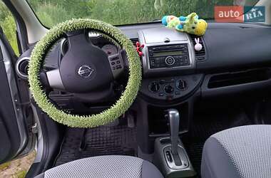 Хэтчбек Nissan Note 2008 в 