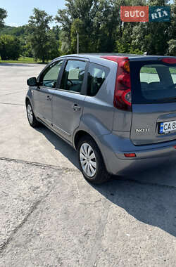 Хетчбек Nissan Note 2009 в 