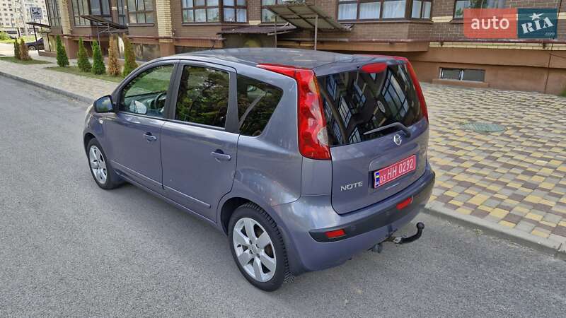 Хетчбек Nissan Note 2007 в 