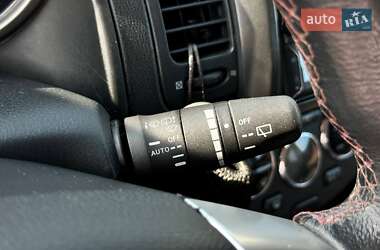 Хэтчбек Nissan Note 2007 в 