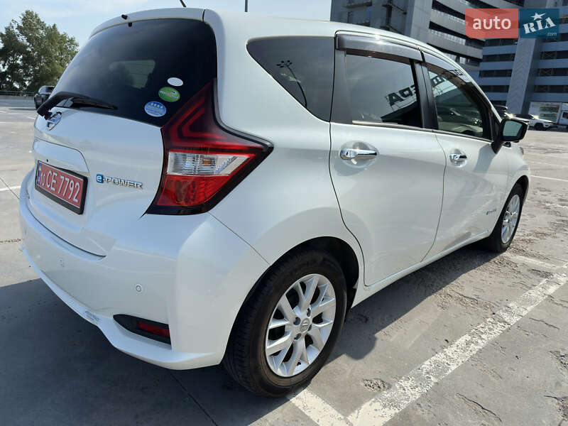 Хетчбек Nissan Note 2017 в Києві