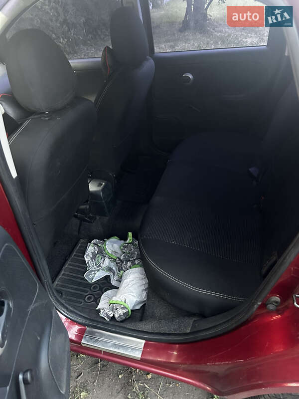 Хэтчбек Nissan Note 2011 в Краматорске