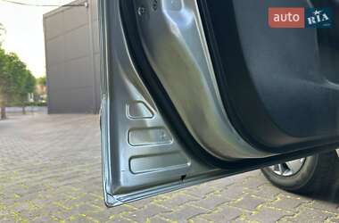 Хэтчбек Nissan Note 2006 в 