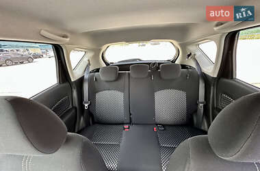 Хэтчбек Nissan Note 2016 в 