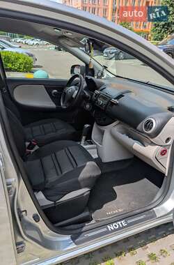 Хетчбек Nissan Note 2010 в 