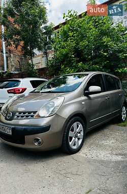 Хэтчбек Nissan Note 2006 в Львове