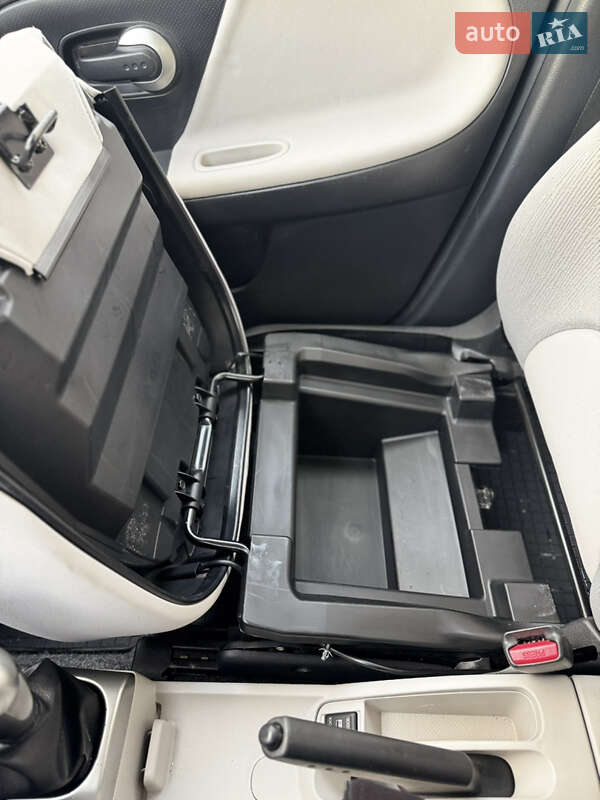Хетчбек Nissan Note 2009 в Вінниці