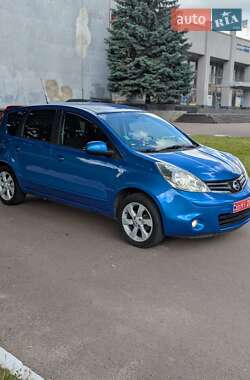 Хэтчбек Nissan Note 2010 в Ровно