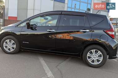 Хэтчбек Nissan Note 2017 в 