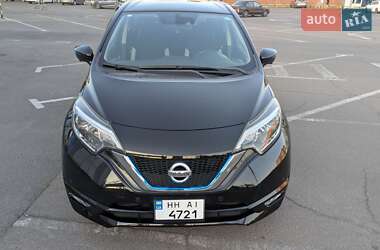 Хэтчбек Nissan Note 2017 в 