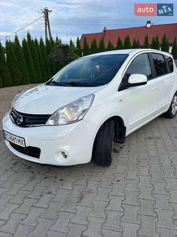 Хетчбек Nissan Note 2010 в Львові
