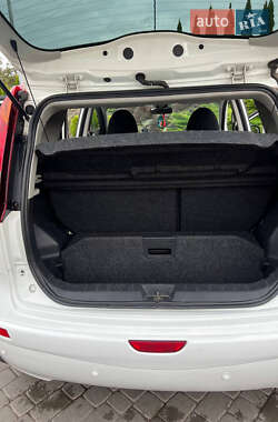 Хетчбек Nissan Note 2010 в Львові