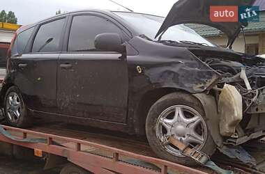 Хэтчбек Nissan Note 2006 в 