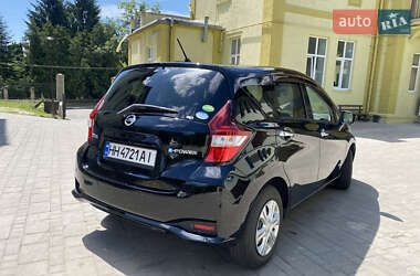 Хэтчбек Nissan Note 2017 в 