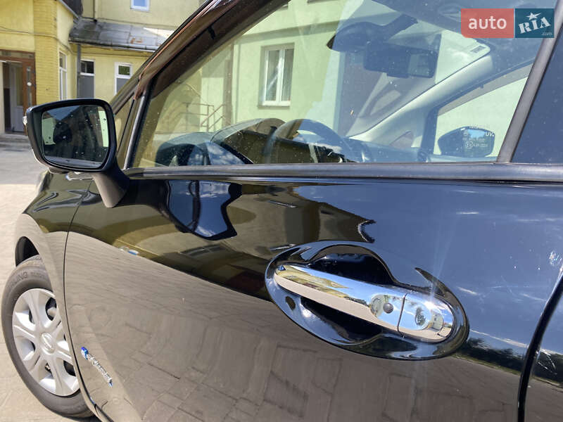 Хэтчбек Nissan Note 2017 в Львове