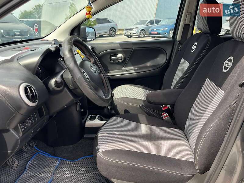Хэтчбек Nissan Note 2011 в Львове