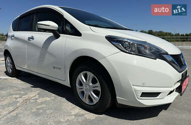 Хэтчбек Nissan Note 2017 в Киеве