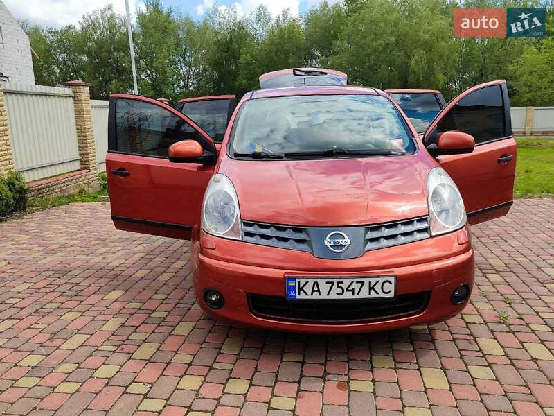 Хэтчбек Nissan Note 2008 в Броварах