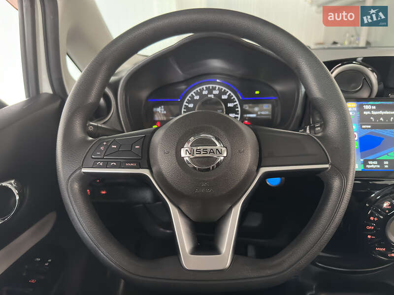 Хэтчбек Nissan Note 2017 в Киеве