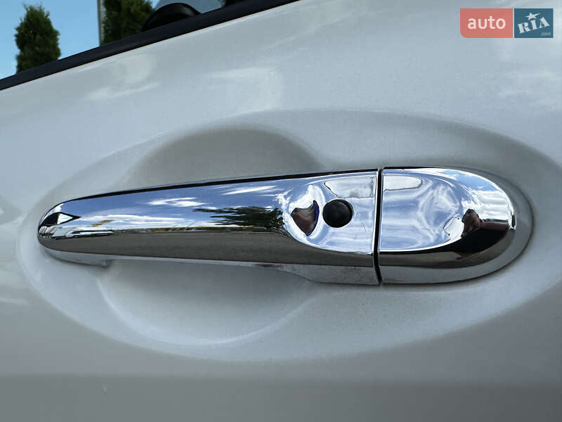 Хэтчбек Nissan Note 2017 в Киеве