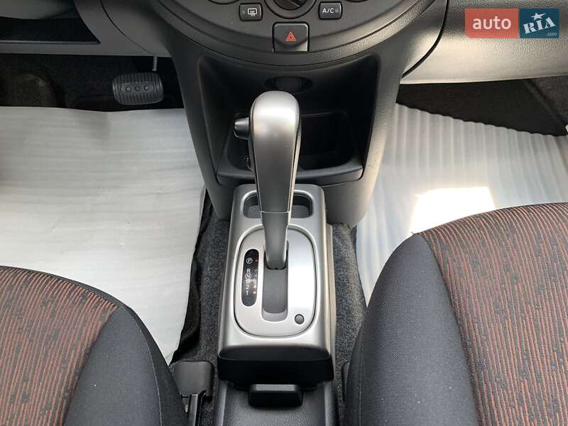 Хэтчбек Nissan Note 2009 в Одессе