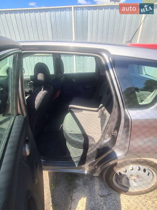Хэтчбек Nissan Note 2010 в Кропивницком