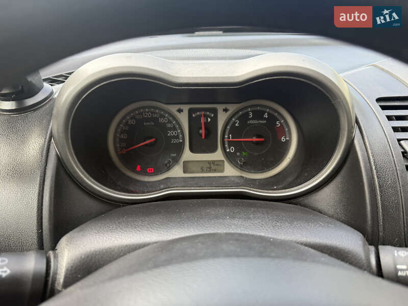 Хетчбек Nissan Note 2007 в Нововолинську фото 6 Хетчбек Nissan Note 2007 в Нововолинську