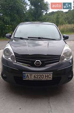 Хэтчбек Nissan Note 2010 в Ивано-Франковске