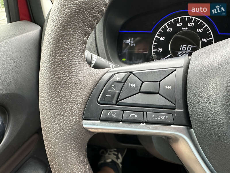 Хэтчбек Nissan Note 2017 в Киеве