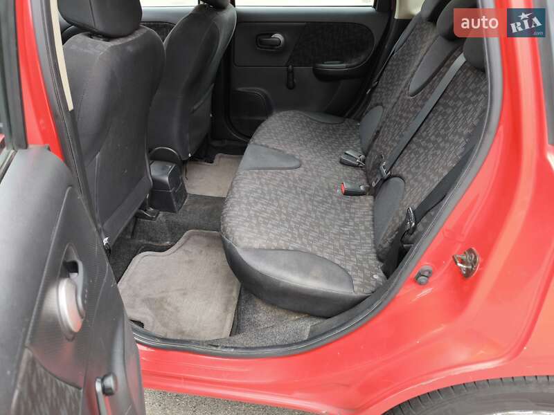 Хэтчбек Nissan Note 2006 в Киеве