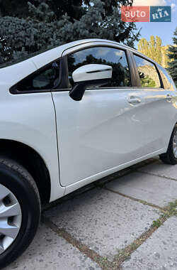 Хэтчбек Nissan Note 2015 в 
