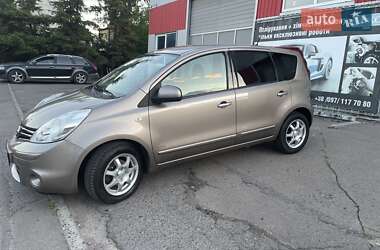 Хэтчбек Nissan Note 2011 в Львове