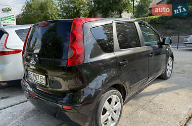 Хэтчбек Nissan Note 2006 в 