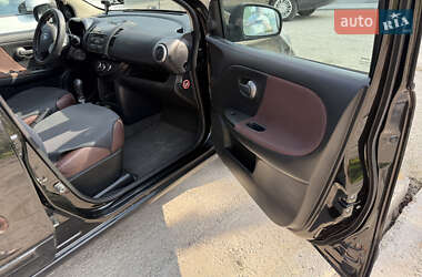 Хэтчбек Nissan Note 2006 в 