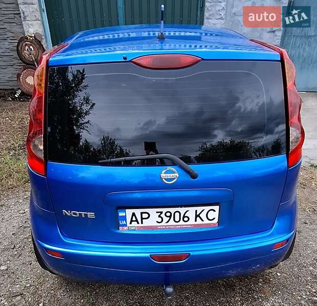 Хэтчбек Nissan Note 2008 в Запорожье