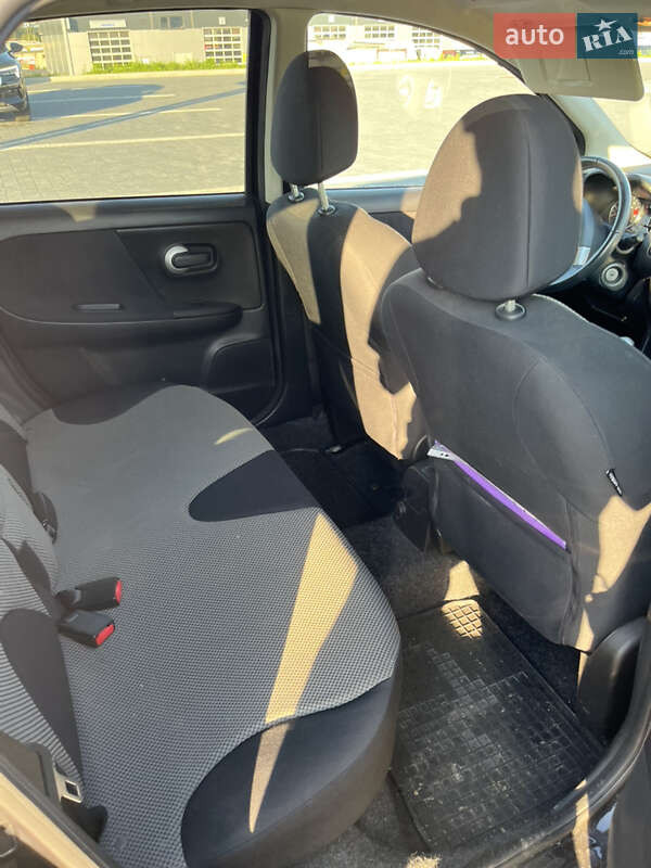 Хетчбек Nissan Note 2011 в Львові