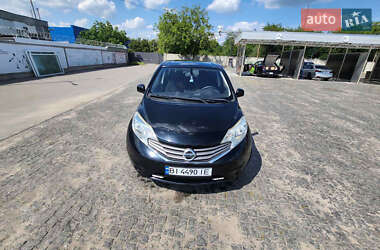 Хэтчбек Nissan Note 2013 в 