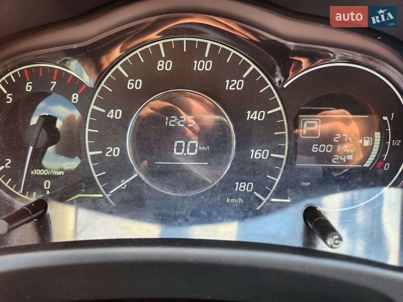 Хэтчбек Nissan Note 2013 в Полтаве фото 9 Хэтчбек Nissan Note 2013 в Полтаве