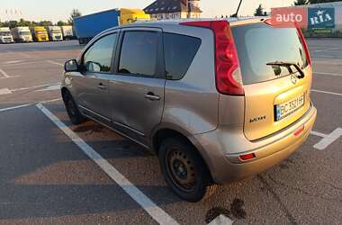 Хэтчбек Nissan Note 2008 в 