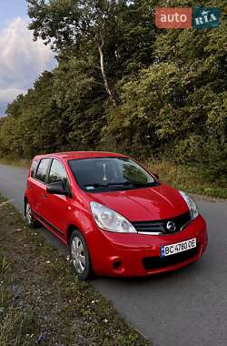 Хетчбек Nissan Note 2010 в Пустомитах