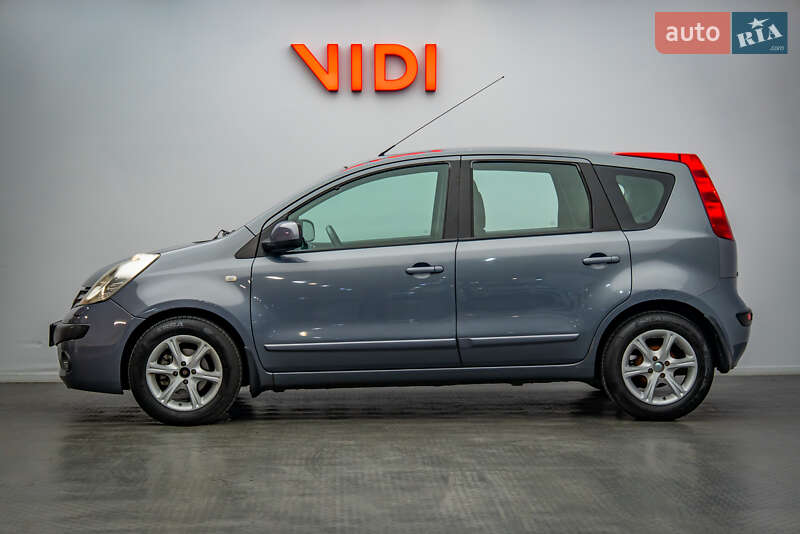 Хэтчбек Nissan Note 2007 в Киеве