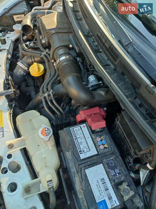 Хэтчбек Nissan Note 2015 в Краматорске