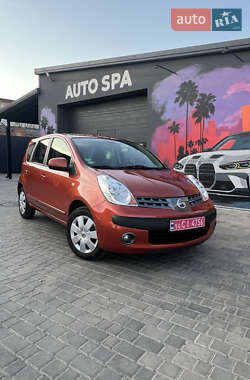 Хетчбек Nissan Note 2006 в Звенигородці