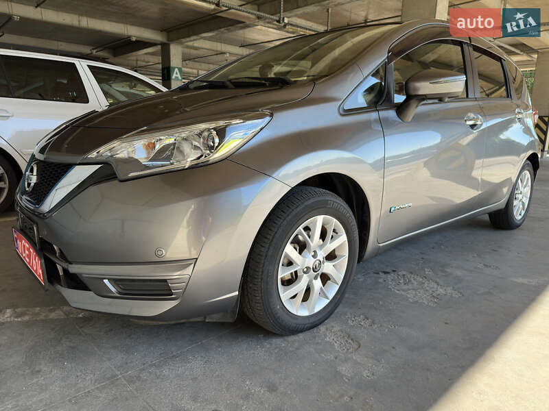 Хэтчбек Nissan Note 2019 в Киеве