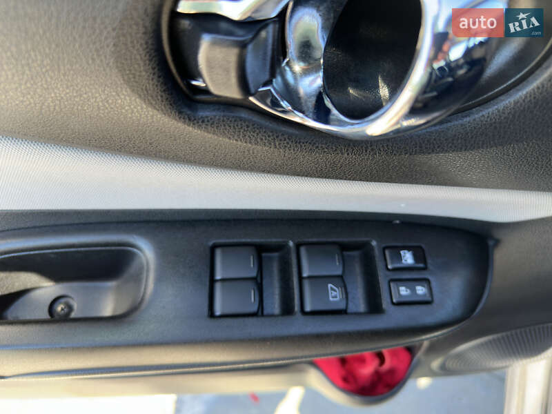 Хэтчбек Nissan Note 2019 в Киеве