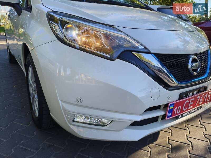 Хэтчбек Nissan Note 2018 в Киеве